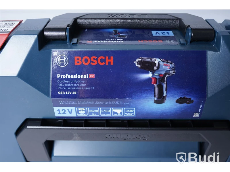Borrskruvdragare Bosch GSR 12V-35 inklusive batteri och laddare, Nypris ca 2800kr. NY