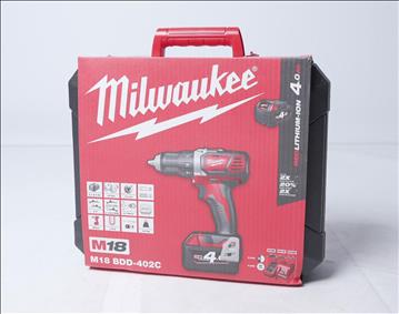 Skruvdragare - Milwaukee M18 BDD-402c. Nypris ca 3000 kr. Ny, Obruten förpackning.