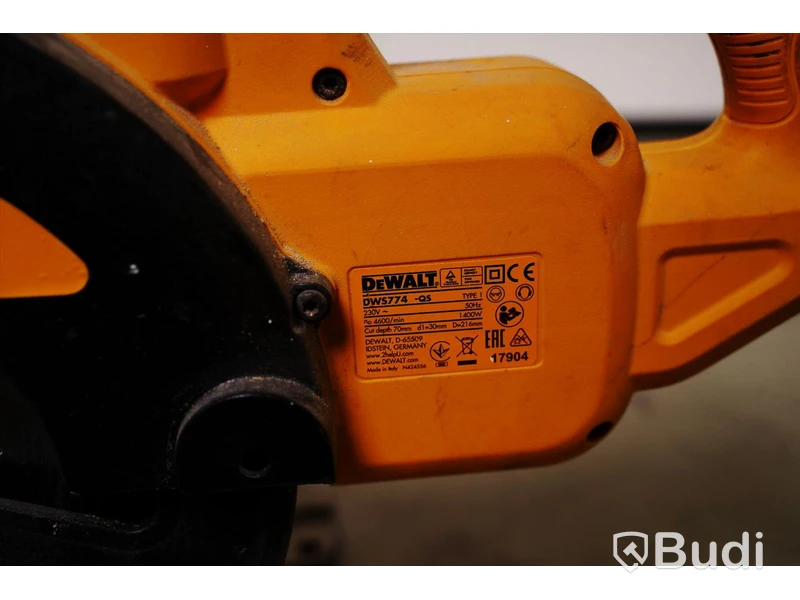 Kap och geringssåg Dewalt DWS774-QS