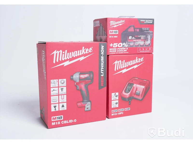 Slagskruvdragare, laddare samt batteri - Milwaukee M18 CBLID-0 slagskruvdragare, M12-18FC laddare samt M18 HB8 batteri. Totalt värde ca 5100 kr. Ny.