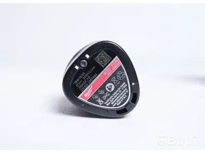 Batteriladdare samt 2st batterier - Milwaukee M12 C4 laddare samt M12B2 och M12B6. Nypris ca 2700 kr. Ny. OBS! allt nytt utom batteri utan förpackning