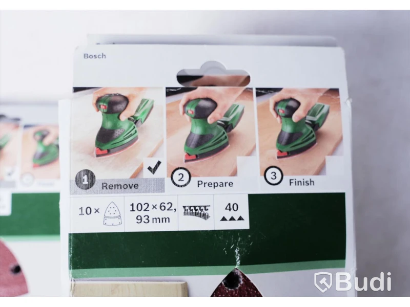 Parti med div slippapper - Bosch, se bilder. Totalt värde ca 1200kr. Ny.