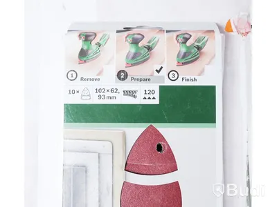 Parti med div slippapper - Bosch, se bilder. Totalt värde ca 1200kr. Ny.
