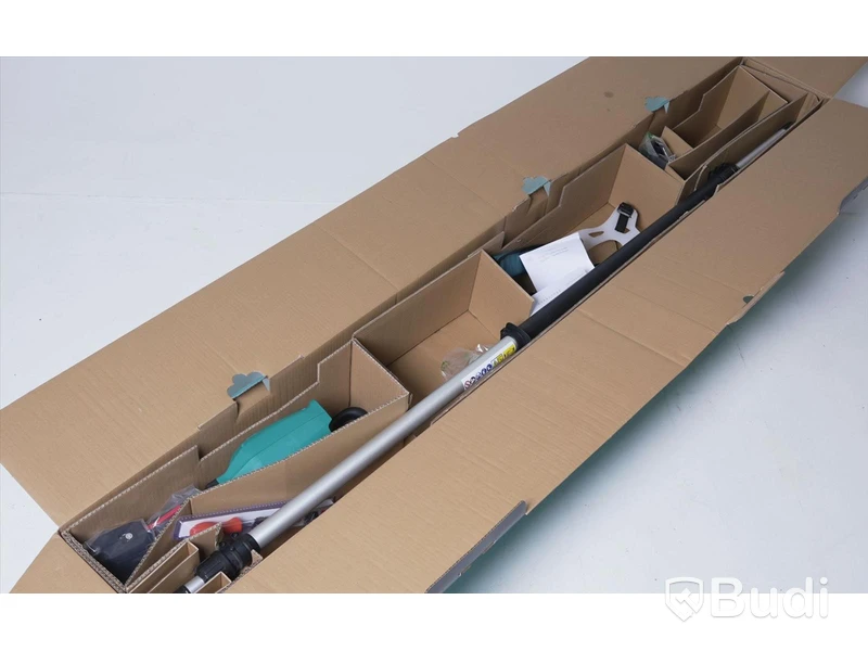Stångsåg - Makita DUA301Z Cordless Telescopic Pole Saw. Nypris ca 7500 kr. Ny.