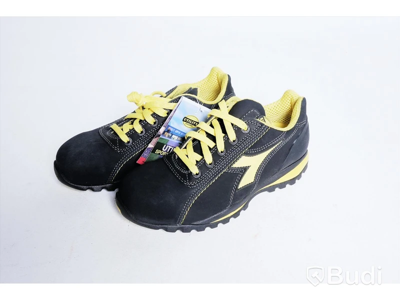 Skyddsskor - Diadora Utility Glove II S3 HRO SRA, stl 39 samt iläggssulan Ironman All Sport. Ny.