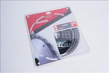 Sågklina - Makita B-08545 355x30mm 60T. Ny.