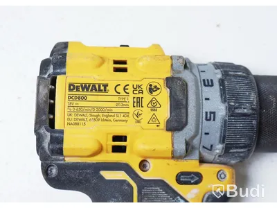Borr-/skruvdragare och batteri - DeWalt DCD800 och DCBP034 18V 1,7 Ah. Funktionstestad. OBS! en skruv saknas, se bilder
