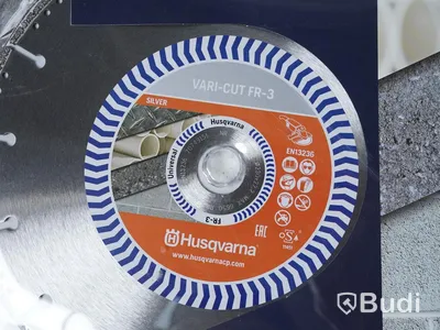 Kapskivor, 4st - Husqvarna Vari-Cut FR3 diameter 230mm. Totalt värde ca 4800. Ny.
