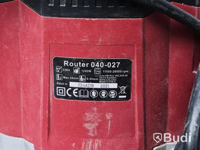 Handöverfräs - Jula 230 V 1200 W, OBS! delar kan saknas
