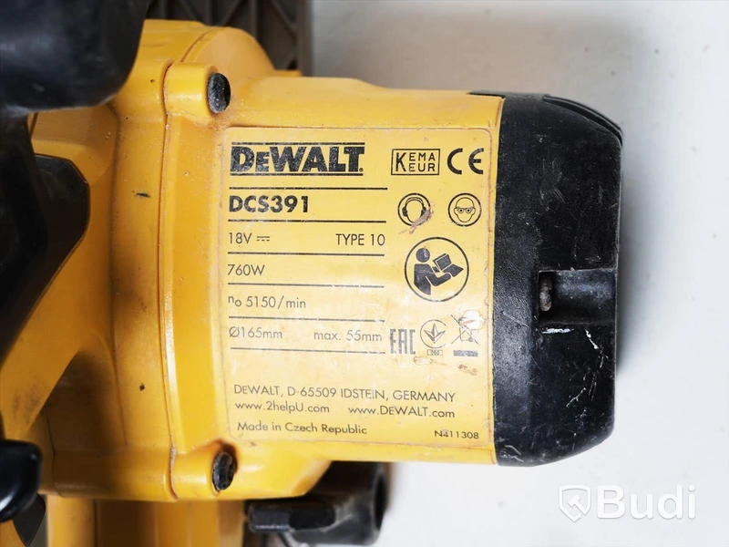 Verktygspaket DeWalt - se beskrivning, OBS! endast ett batteri medföljer