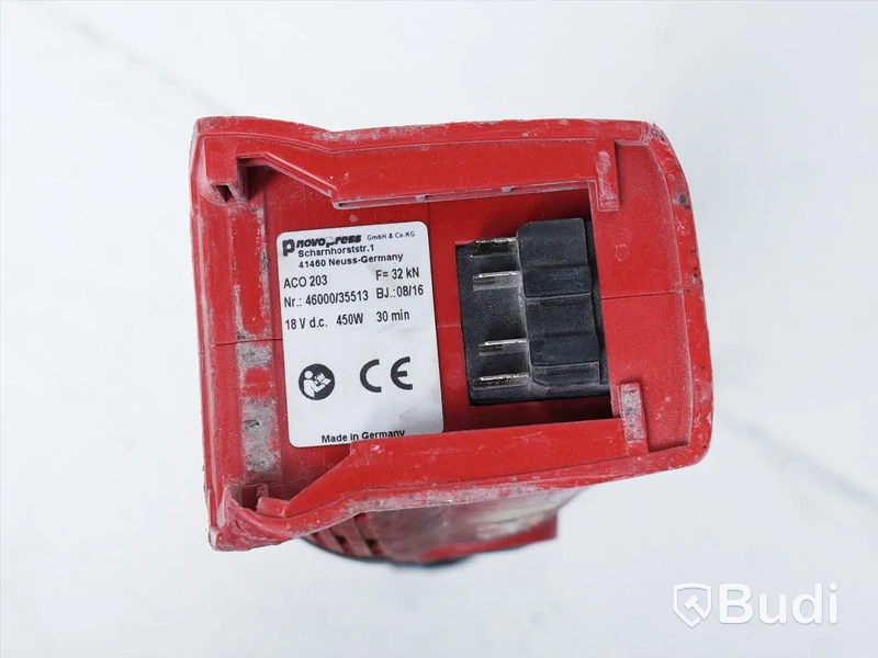Pressmaskin - Novopress AC0203, OBS! säljs utan batteri och laddare