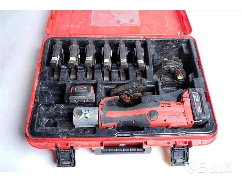 Pressmaskin - Novopress ACO 203, OBS! laddare saknas