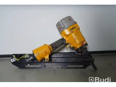 Spikpistol. Dewalt DPN10033-XJ.