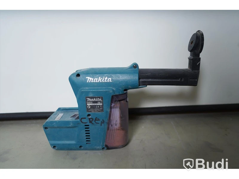 Borrhammare med dammsugare samt tillbehör. Makita DHR243, Makita DX02.  Funktionstestad.