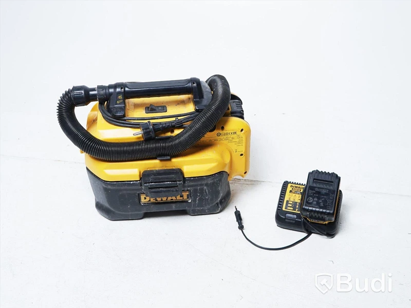 Dammsugare - DeWalt DVC582 inkl. 2 st batterier och en laddare, OBS! Ett munstycke saknas.