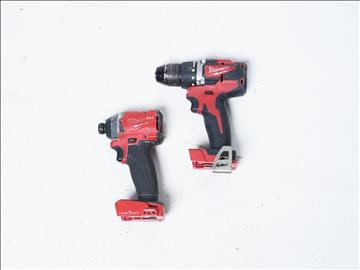 Borrskruvdragare och Slagskruvdragare - Milwaukee M18 ONEID2 och M18 CBLDD, OBS! Säljs utan batteri och laddare.
