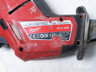 Tigersåg och slagskruvdragare - Milwaukee M12 CHZ och M18 CBLID, OBS! Säljs utan batteri och laddare.