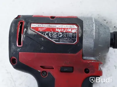 Tigersåg och slagskruvdragare - Milwaukee M12 CHZ och M18 CBLID, OBS! Säljs utan batteri och laddare.