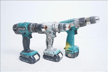 3 st. Skruvdragare inkl batterier - Makita DHP 453 (2st), Makita 6316D.