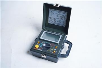 Digital multifunction tester 