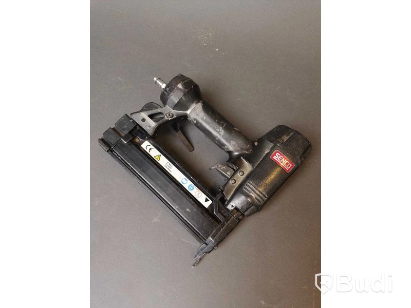 Dyckertpistol - FinishPro 18, Senco. Obs. väska ej original.