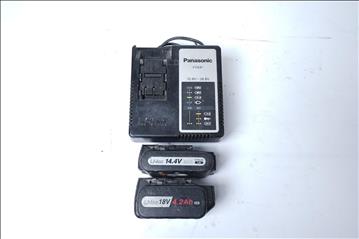 Batteri och laddare Panasonic EY0L81