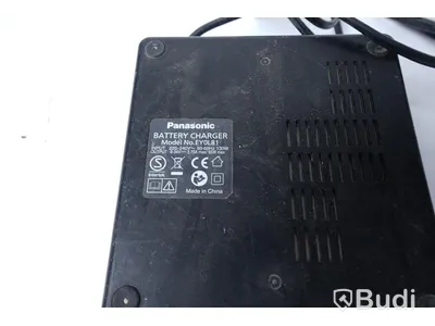 Batteri och laddare Panasonic EY0L81