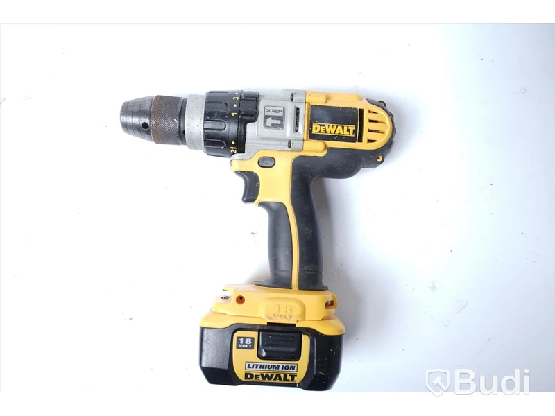 Verktygspaket DeWalt & Milwaukee. Skruvdragare och cirkelsåg.