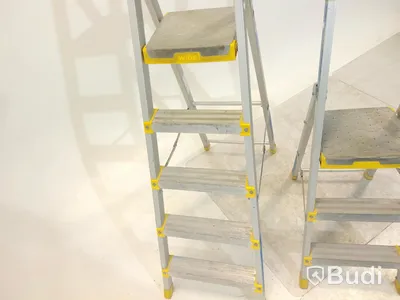 2 st. Stegar Wibe, olika längd