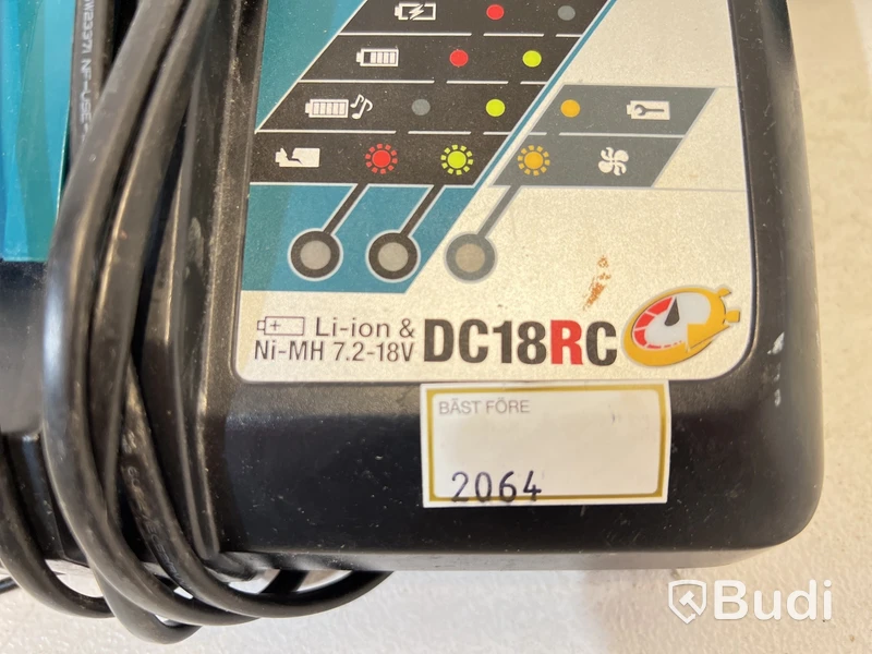 3 st. Batteriladdare Makita olika modeller