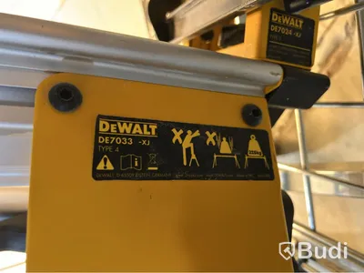 Kap- och gersåg DWS727-qs och sågbord DE7033 XJ, Dewalt