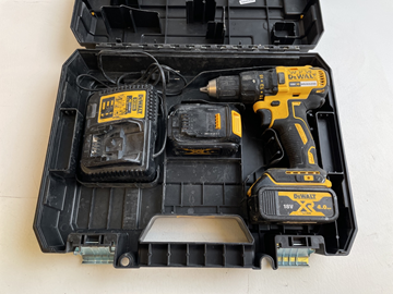 Borrskruvdragare, Dewalt, DCD777M2T