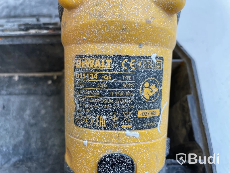 Borrhammare, Dewalt D25134K