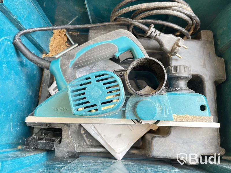 Elhyvel, Makita, KP0800J