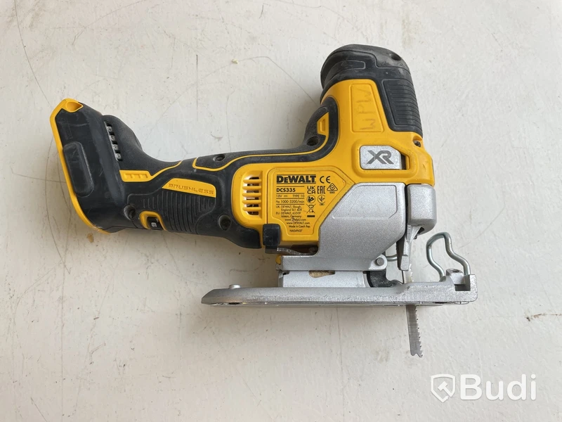 Sticksåg, Dewalt DCS335