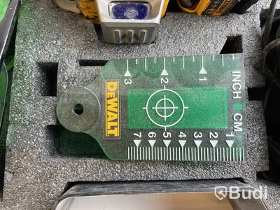 Korslaser, Dewalt DCE089G