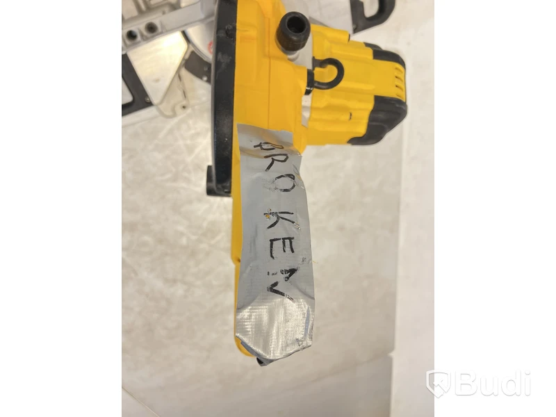 Kap- och gersåg DWS773 qs och bord DE7023 XJ Dewalt, reparationsobjekt