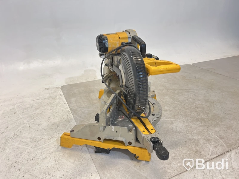 Kap- och gersåg DW717XPS - qs Dewalt