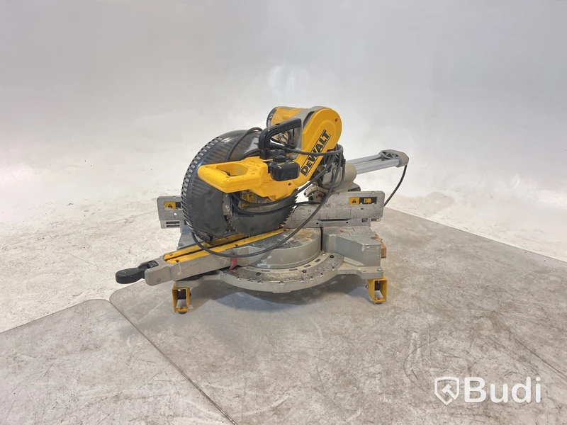 Kap- och gersåg DW717XPS - qs Dewalt