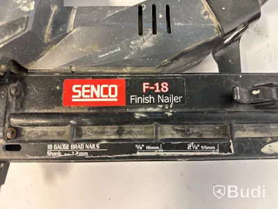 Dyckertpistol F-18 Senco med tillbehör