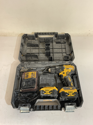 Skruvdragare DeWalt, DCD777
