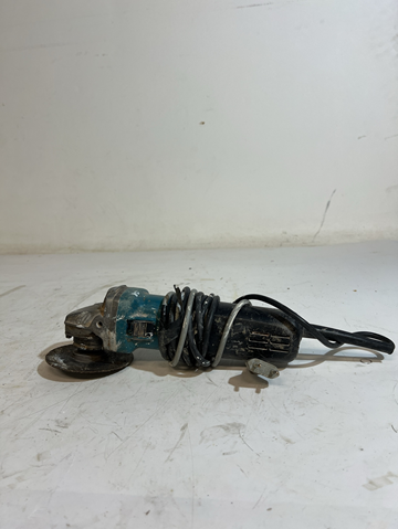 Vinkelslip Makita, 9558HNR