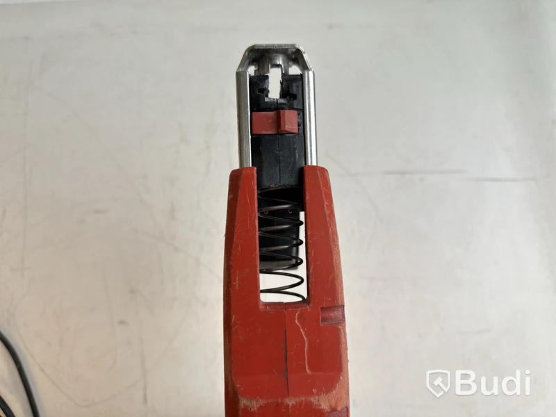 Gipsskruvdragare Hilti SD 5000-A22 och skruvmagasin SMD 57