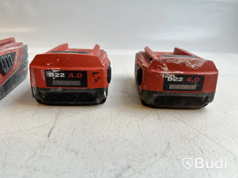 3 st. Batterier Hilti, olika modeller