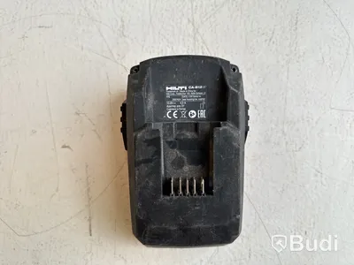 3 st. Batterier olika modeller och 1 st. laddningsadapter, Hilti