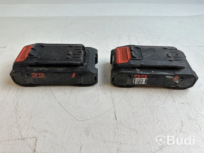 2 st. Batterier Hilti