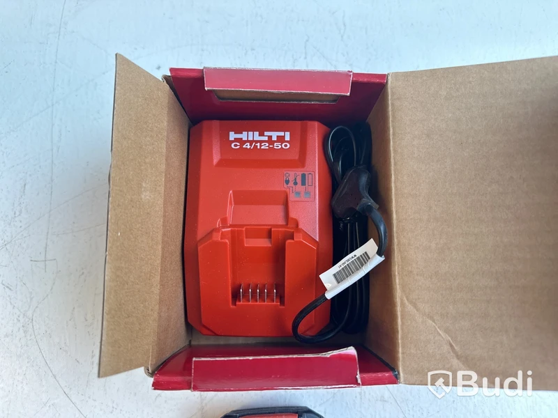 1 st. Laddare C 4/12-50 och 1 st. batteri B12/2.6, Hilti