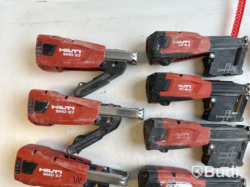 Parti med skruvmagasin, Hilti, olika modeller