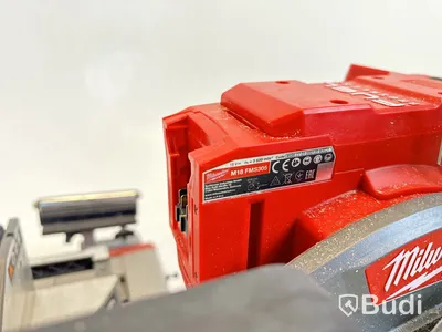 Kap/gersåg med sågbord Milwaukee M18 FMS305, MSL 3000