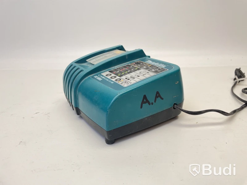 Sticksåg Makita DJV181